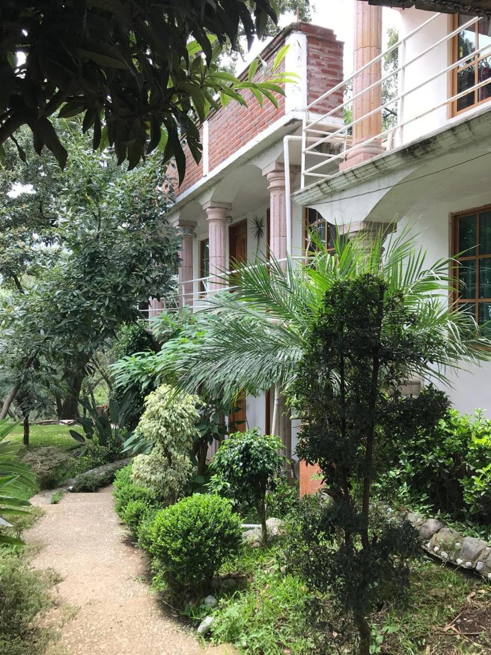 Hotel El Mirador Y Jardin ตลายาคาปาน ภายนอก รูปภาพ